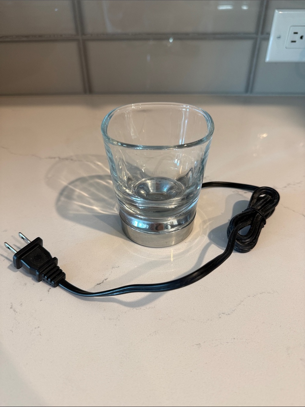 Philips Sonicare  Clear Glass Cup charger.